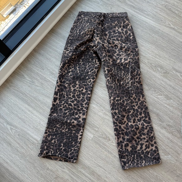 AF The Baggy low rise cheetah print jeans in curve love - Picture 4 of 6
